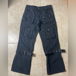 Hot Topic Black Cargo Buckle Straight Leg Pants 32W x 32L Grunge Skater Goth